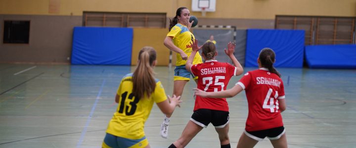 Fotos: A-Mädchen gegen Altenheim Schutterwald